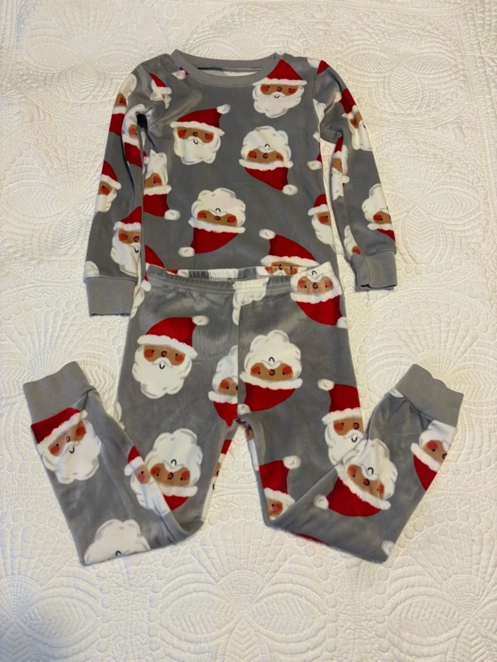 Carter’s Toddler Pajama Set 4T Gray‎ Santa Christmas Fleece 2 Piece Holiday PJs